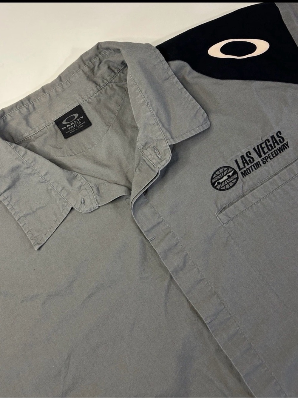 Vintage Oakley Software Mechanic Shirt XXL 2XL Tag Las Vegas Speedway Y2K